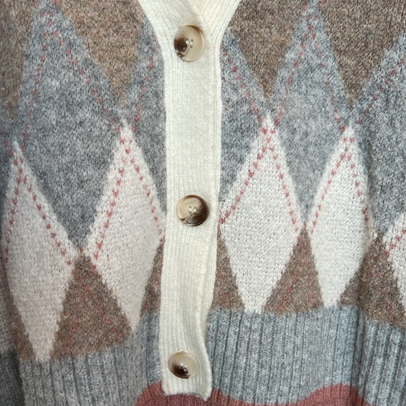 Rachel Zoe Argyle Plaid Cardigan - Picture 6 of 8